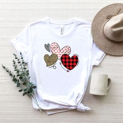 buffalo plaid heart shirt,valentines day shirt, love shirt , womens valentine shirt, cute valentine shirt, valentines lo