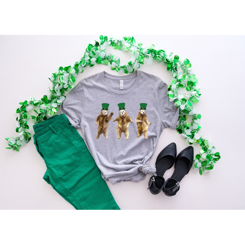 St Patrick's Bear Shirt, Funny St Patrick Day Tee,Grizzly Bear Shirt,Women St Patrick's Shirt,Animal Lover Gift,Clover Shirt,Mens St Patrick.jpg