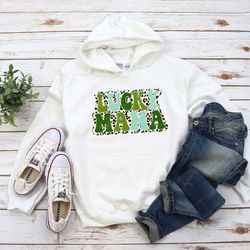 lucky mama shirt, lucky mom shirt, retro lucky mama shirt, retro st patricks day shirt, st patricks day mama shirt, iris