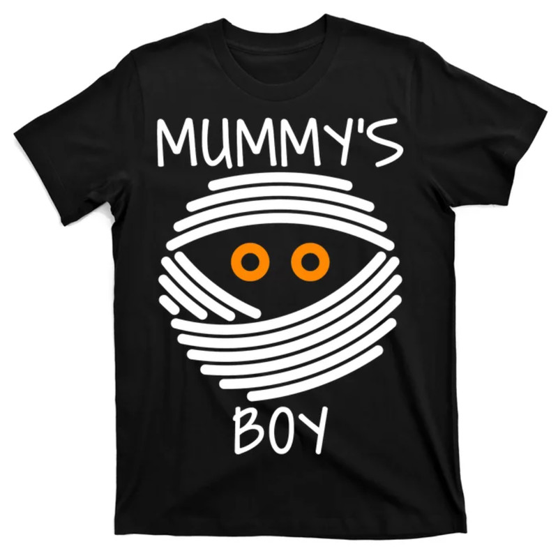 TeeShirtPalace Mummy's Boy T-Shirt.jpg