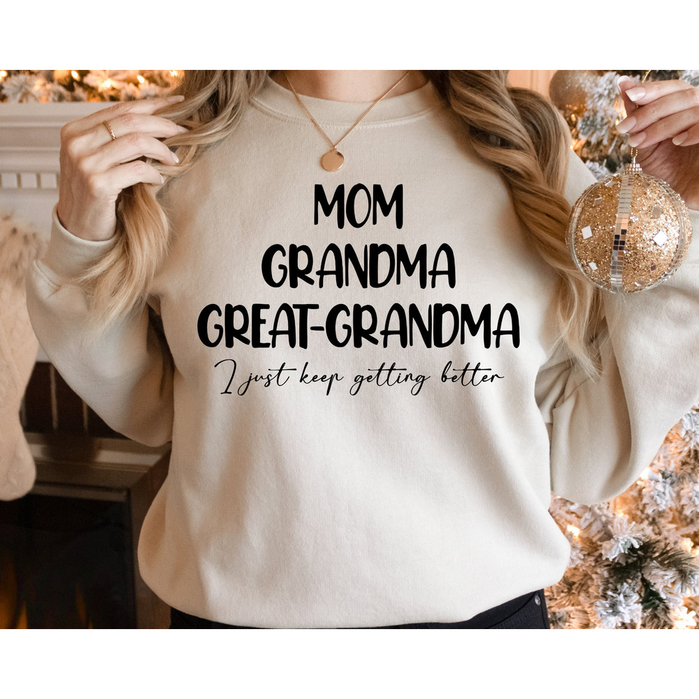 Mom Grandma Great-Grandma Sweatshirt, Pregnancy Announcement Sweat, Gift For Great-Grandma, Baby Reveal To Family, Mother's Day Sweatshirt.jpg