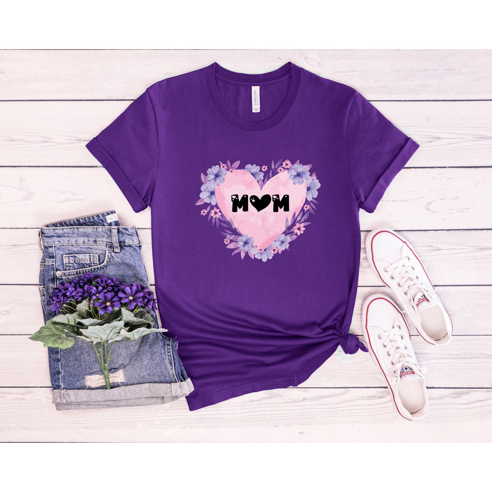 Mom Heart Shirt , Mom Tshirt, Mom Sweatshirt, Mom Shirt, Mothers Day Shirt, Mothers Day Sweatshirt, Mothers Day Gift For Mom, Grandma Shirt.jpg