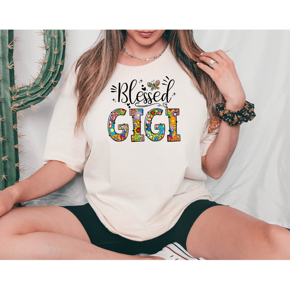 Blessed Gigi Shirt, Gigi Butterfly Tshirt, Mother's Day Gigi Gift Tee, Cute GIGI Tshirt, Gigi Tee.jpg