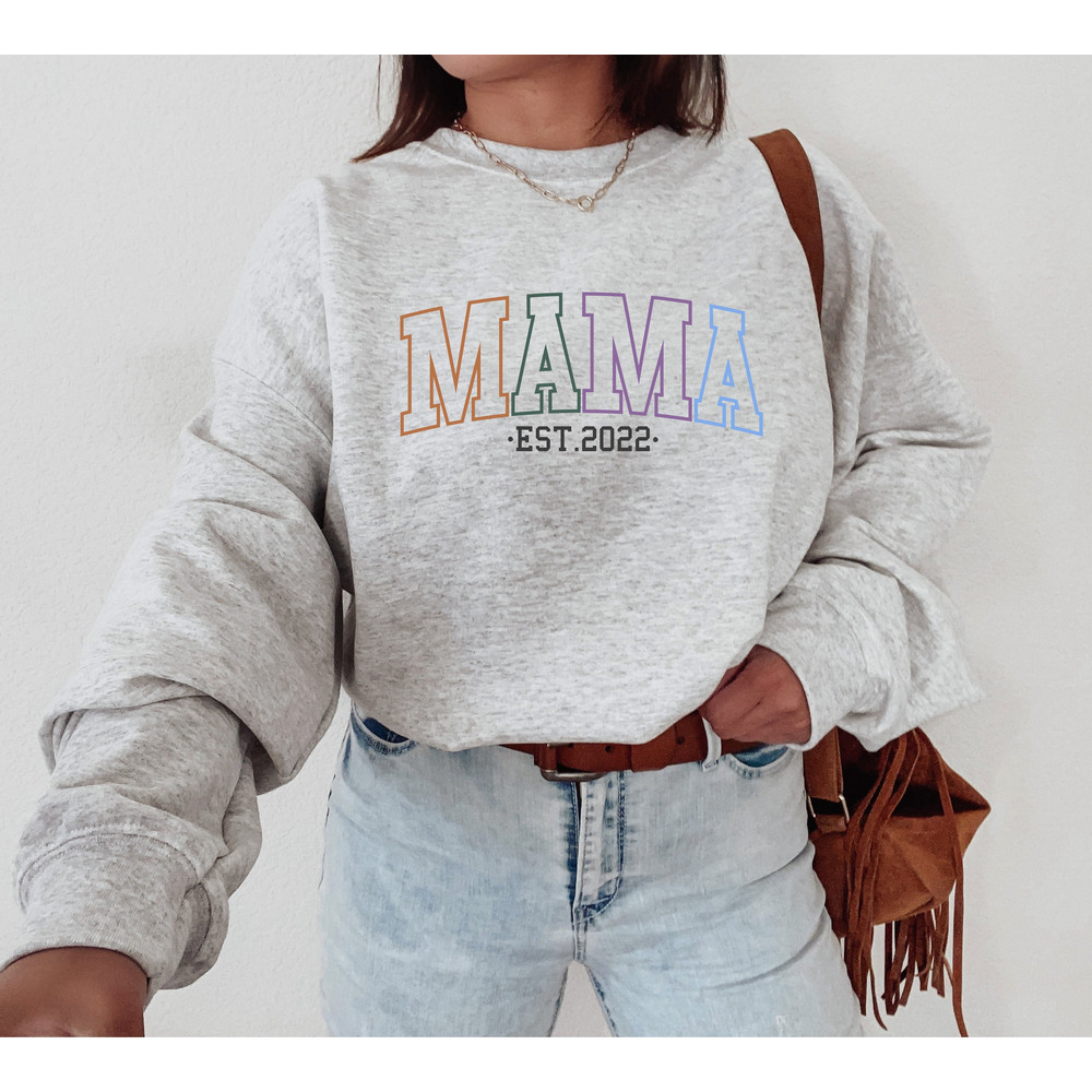 Mama Sweatshirt, Retro mama sweatshirt, gift for mom, mom shirt, Mother's Day Gift, Shirt for Mom, Retro Mom Shirt, Retro Mom Sweatshirt.jpg
