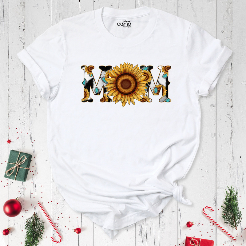 Daisy Women's Shirt, Spring Tee, Daisy Lover Shirt, Mothers day shirt, Wildflower Shirt, Mom Shirt, Mom Flower Shirt, Mom Daisy Shirt,.jpg