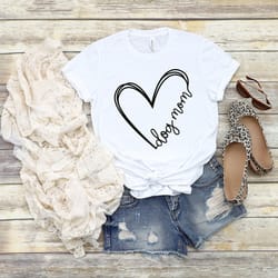 heart dog mom shirt, dog mom gift, dog mom tee, gift for dog mother, dog mama tshirt, mothers day gift