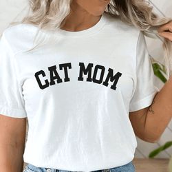 cat mom shirt,cat mama shirt, mothers day shirt, cat shirt, cat lover, mothers day gift for mom,cat lover gift, cat shir