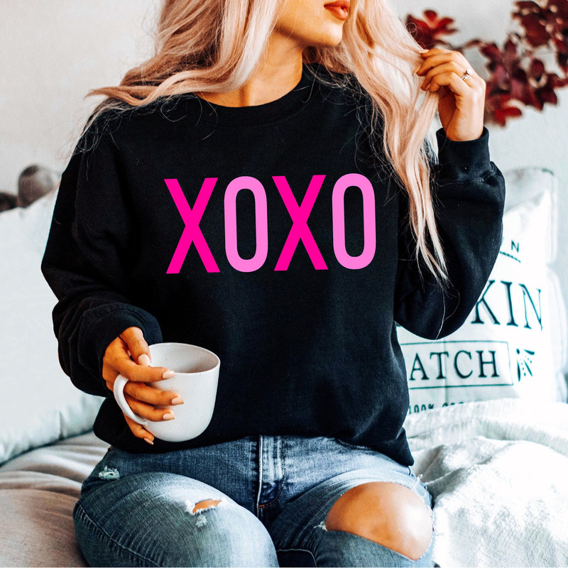 Valentine's Shirts for Women Long Sleeve Valentine's Sweatshirt for women, LOVE Shirt, Cute Valentine's Tshirt heart, Valentine's Crewneck 1.jpg