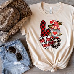 love gnomes valentines day, gnomes valentines, valentines day shirt, valentines day gift, cute valentine shirts, gift fo
