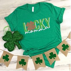 Womens St Patricks Shirt, Gift for Irish Mom, One Lucky Mama Shirt, Womens St Paddys Gift, Cute St Pattys T-Shirt, Four