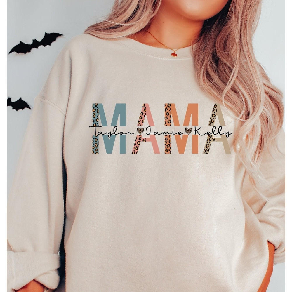 Custom Mama Sweatshirt, Mom Sweatshirt With Kids Names, Leopard Print Mama Sweatshirt, Personalized Mama Sweater LS023.jpg