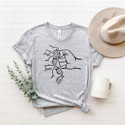 personalized dad and child hands shirt, dad and kids shirt, dad kids matching t-shirt, custom papa shirt, custom dad tee