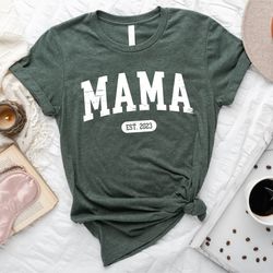 personalize mom gift shirt, mothers day gift, new mom gift, cute mom shirt, mama shirt, mothers day shirt, grandma shirt