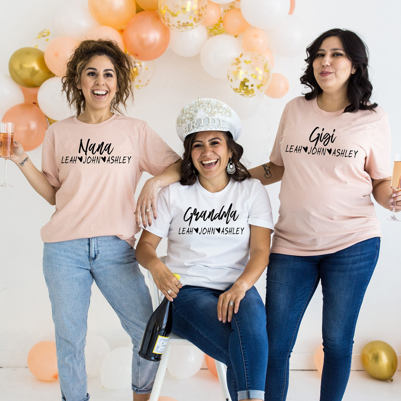 Personalized Grandma Shirt, Christmas Gift for Grandma, MeMaw Shirt, Personalized Grandma Gift, Customized Mother's Day Shirt, Grandchildren.jpg