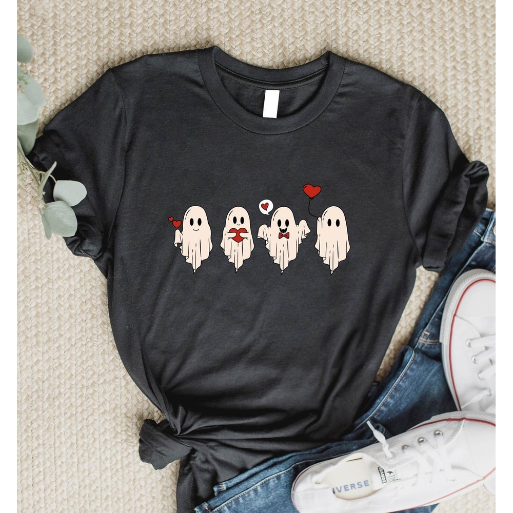 Trendy Valentines Women's Valentine Gift, Spooky Valentines Day Ghost Shirt, Cute Valentine T-Shirt, Gift for Girlfriend, Love Shirt, Xoxo.jpg