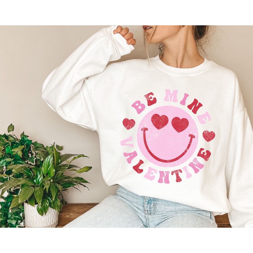 Retro Valentines Sweatshirt, Happy Face Smile Sweatshirt, Be Mine Valentine Sweater, Valentine's Day Gift, Valentines Day Tops, Gift for Her.jpg