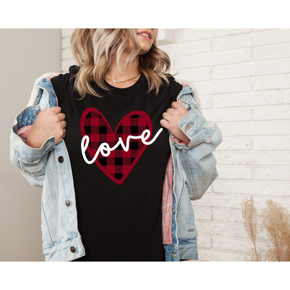 Valentines day outfit - buffalo plaid valentines day shirt - buffalo plaid heart shirt - valentines day gift - gift for her.jpg