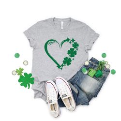lucky shamrock heart shirt,shamrock shirt, st paddys day shirt, slainte sweatshirt,  saint patricks day,  st patricks da
