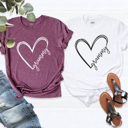 grammy shirt ,for grandma shirt, gift for mothers day, best grammy ever heart t shirt, grammy birthday gift idea , gramm