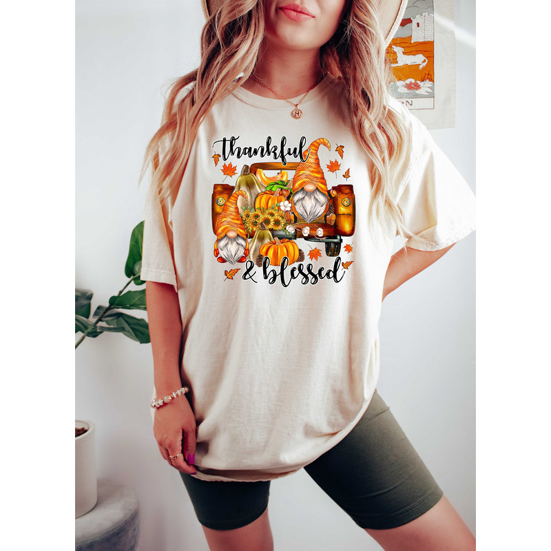 Fall Gnomes Shirt, Gnome fall shirt, Fall Tee, Thankful Shirt, Thanksgiving Tee, Fall Tshirt, Thankful Pumpkin Shirt, Holiday Shirt 1.jpg