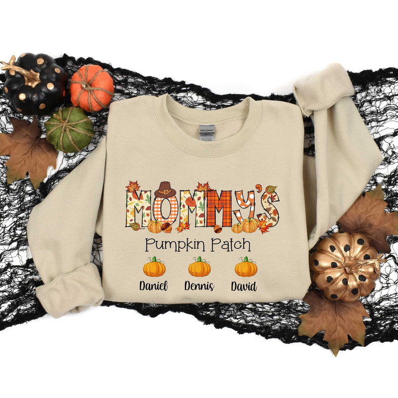 Custom Thanksgiving Family Shirt, Personalized Mommy Tshirt, Personalized Mom Sweatshirt, Custom Pumpkin Sweatshirt, Grandma Shirt.jpg