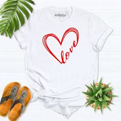 love heart shirt, valentine women gift, heart tshirt, valentines gift, love shirt, women love shirt, galentines day gift