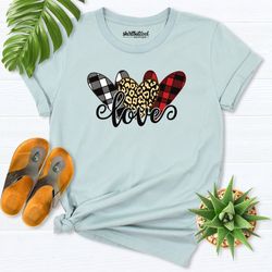 love hearts shirt, valentines day shirt, women valentine gift, love valentine shirt, love plaid heart shirt, cute women