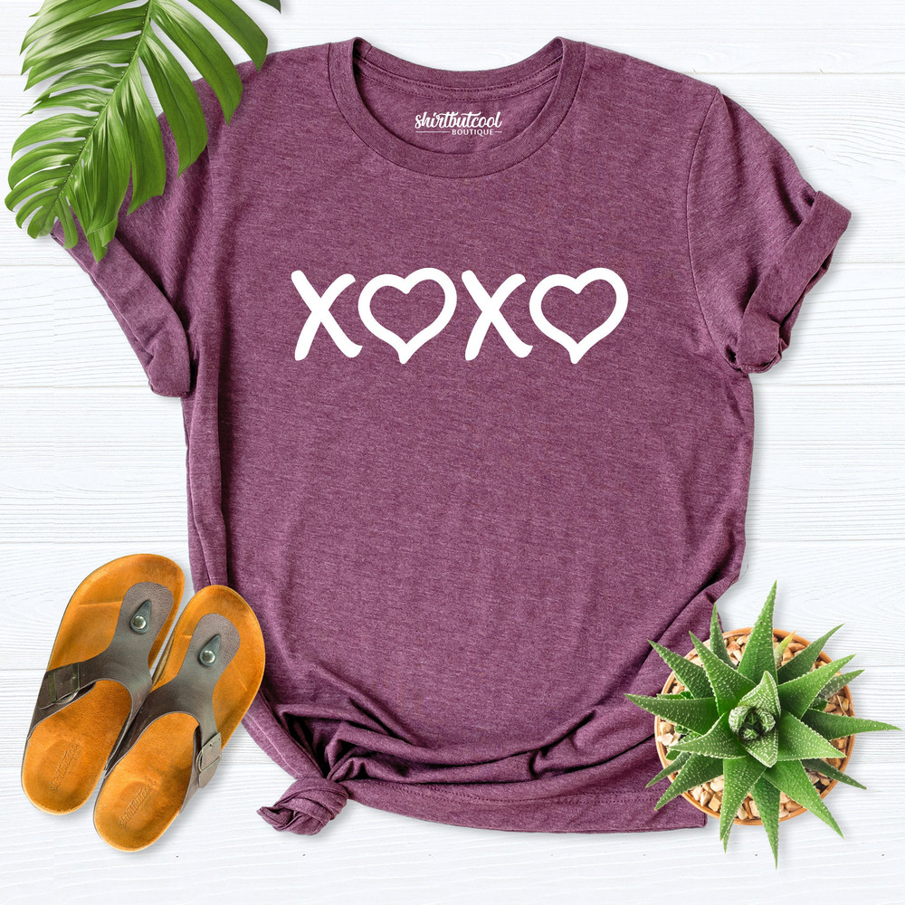 Love Shirt, Heart Shirt, Women Valentine Shirt, Hugs Kisses Shirt, cute Valentine Gift, Heart tee, Happy Valentine Day, Girl Valentine Gifts.jpg