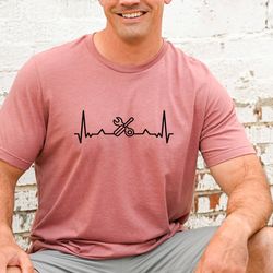 carpenter shirt, handyman tshirt, fathers day gift, dad shirt, mechanic graphic tee, husband gift, tools t-shirt