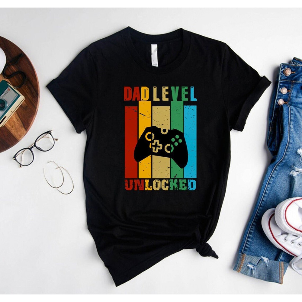 Dad Level Unlocked Retro Shirt, New Dad Outfits, Pregnancy Announcement Gift T-Shirt For Husband, Vintage Gamer Daddy Shirt, Funny Dad Shirt.jpg