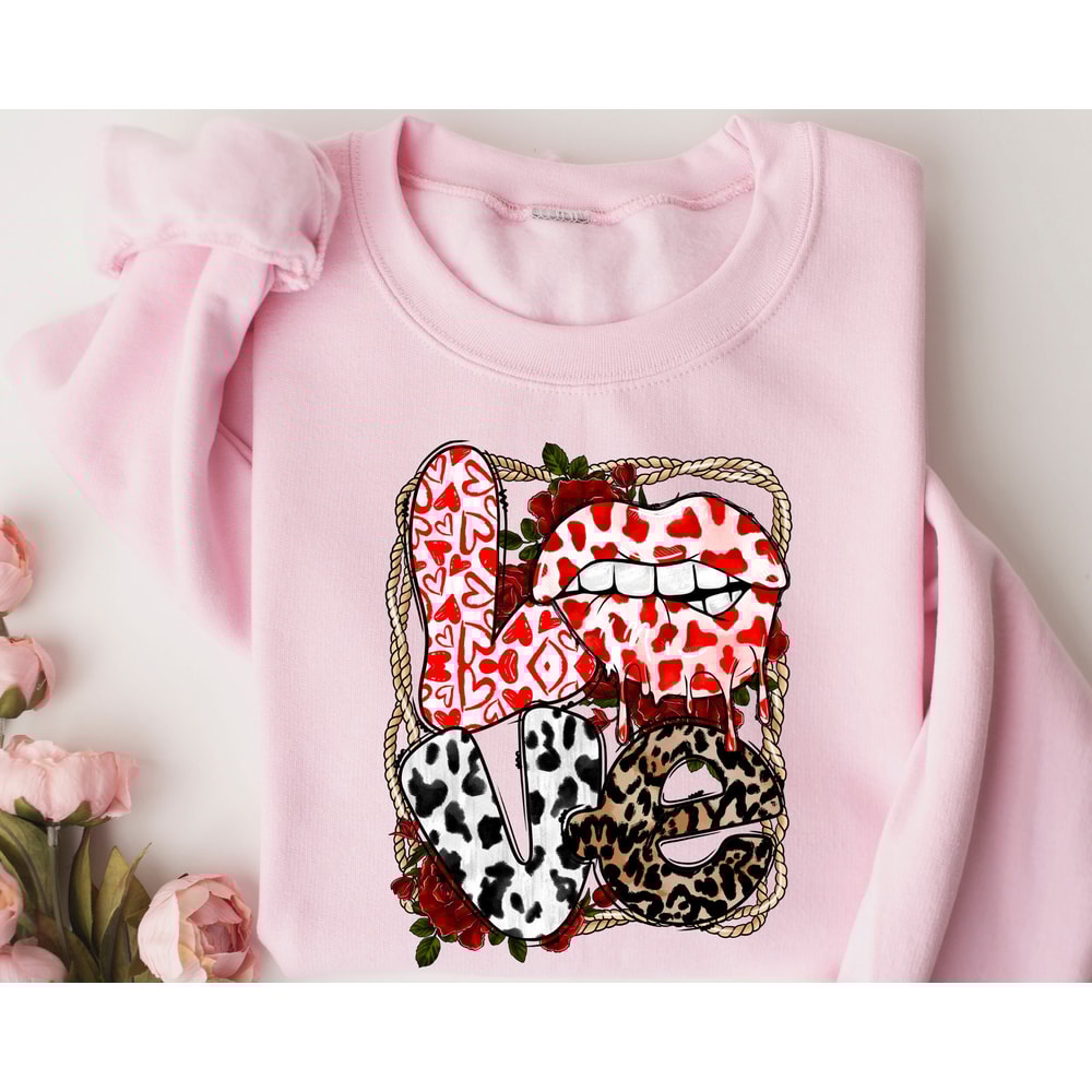 Leopard Lips Sweatshirt, Kissing Lips Valentines Day Sweatshirt, Love Valentines Day Sweater, Valentines Day Gift,Love Gift, Couple Hoodie.jpg