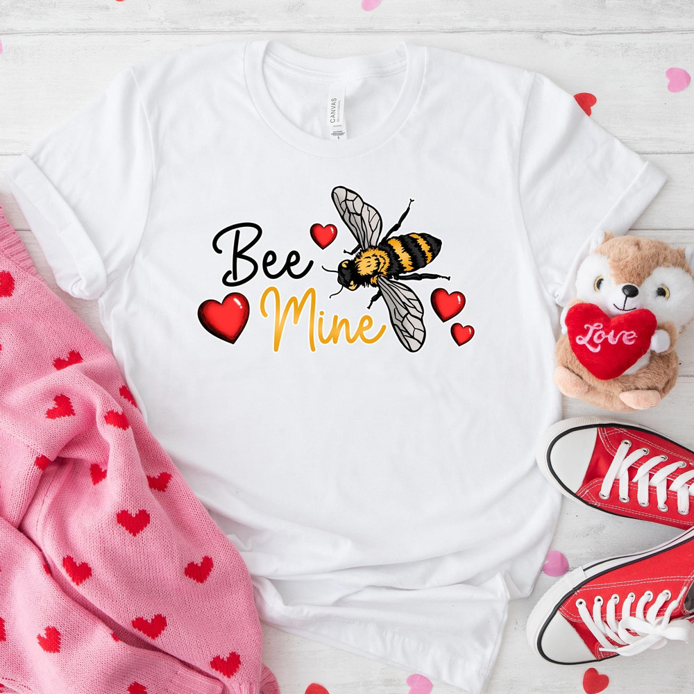 Valentine Day Be Mine Shirt, Valentine's Day Sweatshirt, Funny Bee T-shirt, Girlfriend Be Mine Hoodie, Lovely Couple Gift, Love Shirt.jpg