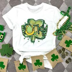 lucky clover shirt,lucky horseshoe shirt, irish womens lucky shirt, lucky crewneck v-neck, lucky shamrock shirt,irish fo