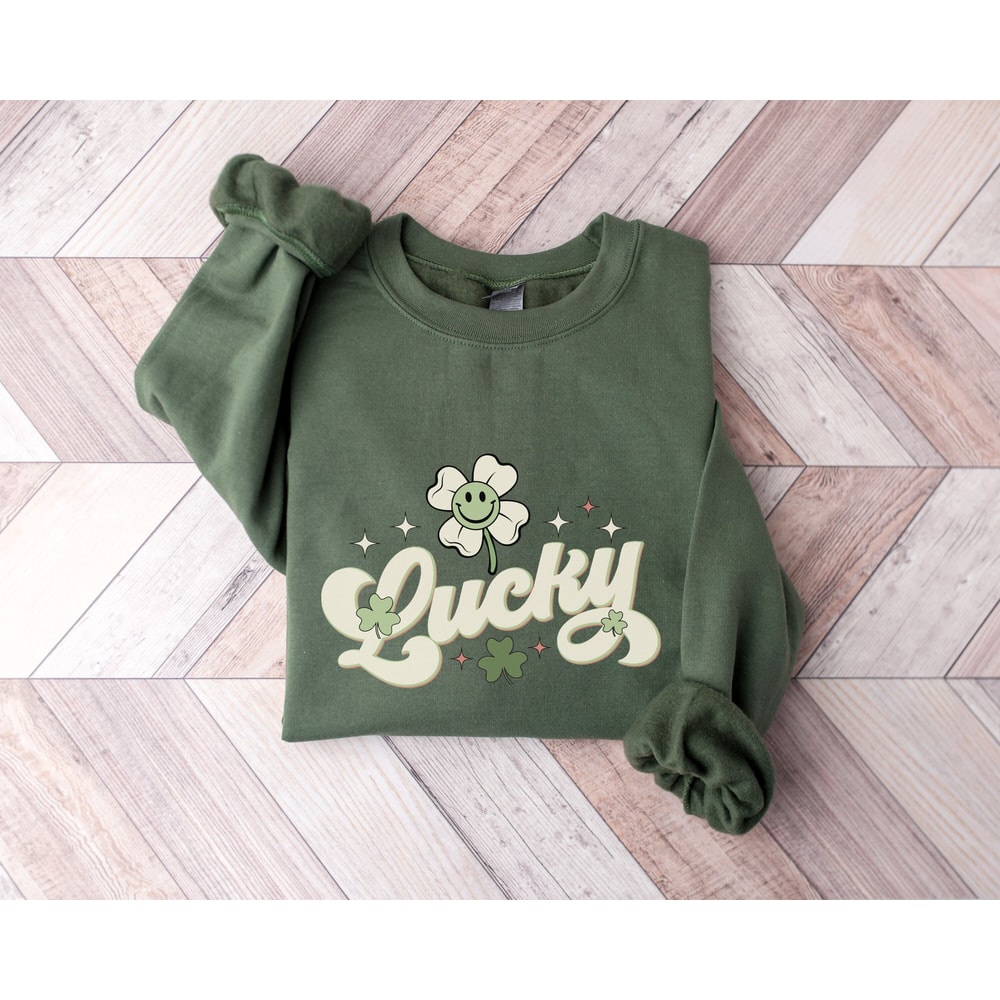 Lucky Sweatshirt St Patricks Day Sweatshirt I'm So Lucky St Patrick Shirt Shamrock Shirt St Pat Sweater Womens St Pattys Day.jpg