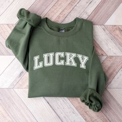 lucky sweatshirt  st patricks day sweatshirt  st patrick shirt  shamrock shirt  st patrick sweater  womens  st pattys da