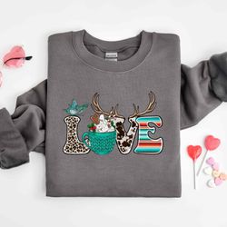 Valentines Day Deer Love Day Shirts For Women , Lips Kiss Tee, Cute Valentine Shirt, Family Squad Christmas Mardi Gras C