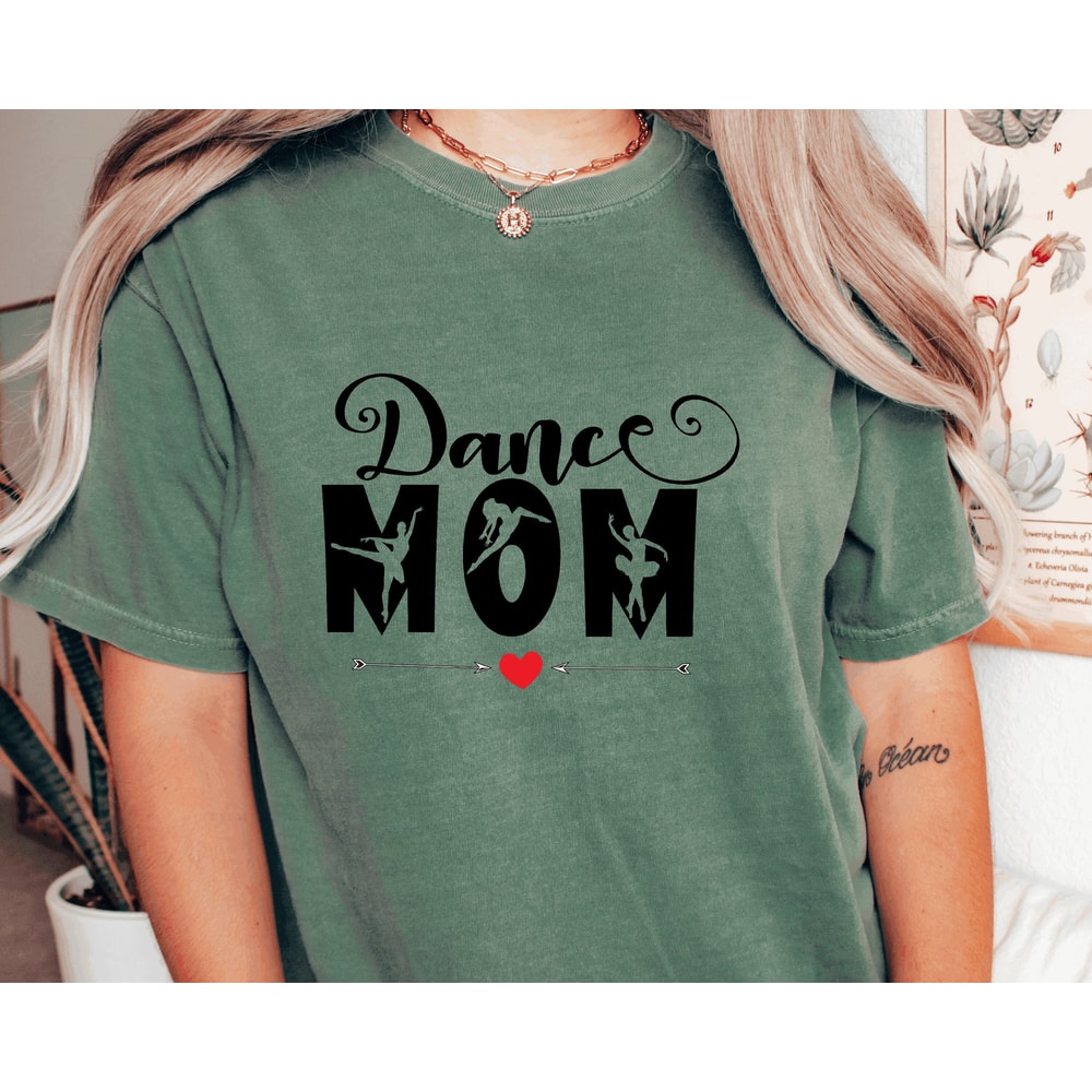 Dance Mom Shirt, Mom shirt,Comfort Colors Mom Shirt, Groovy Smiley Dance Spirit Crewneck T-shirt for Women, Mother's Day Shirt.jpg