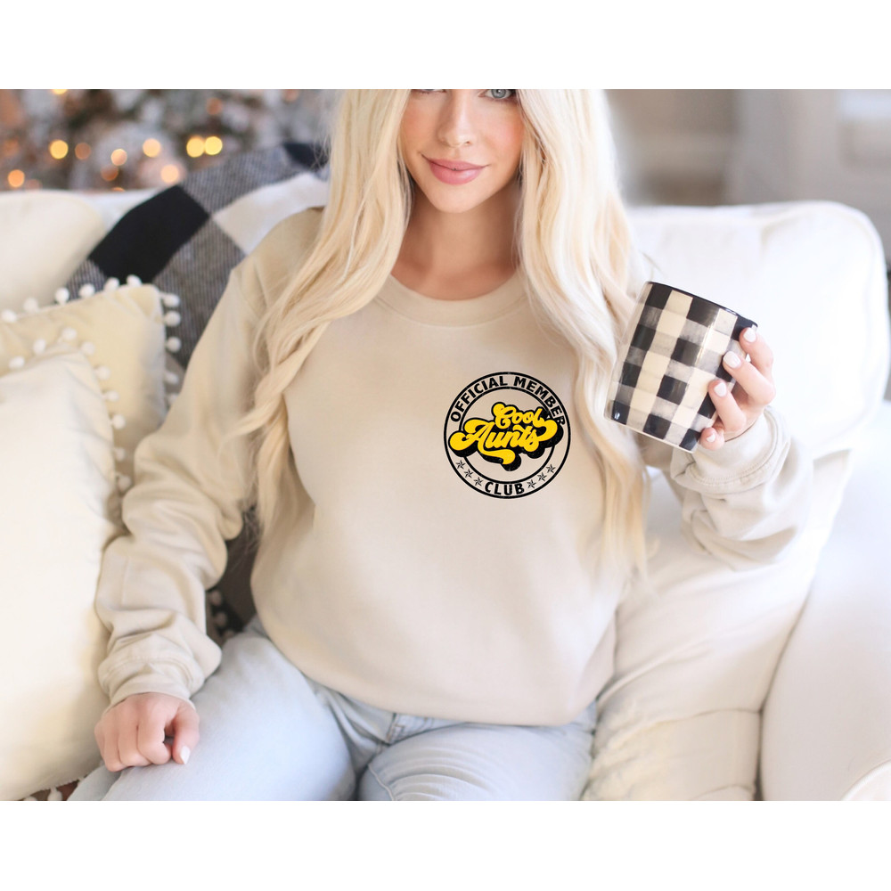 Cool Aunts Club Sweatshirt, Gift For Auntie, Cool Sister Sweatshirt, Best Aunt Sweatshirt, Cute Aunt Gifts, Cool Aunt Sweatshirt,.jpg