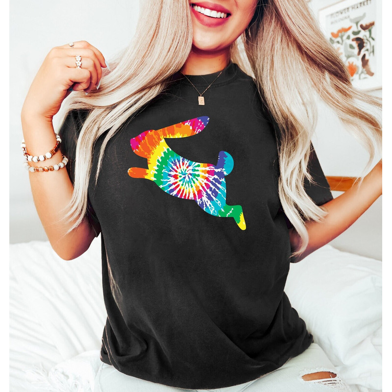 Easter Rabbit Tie Dye Shirt, Rabbit shirt, Easter shirt, Rabbit Lover Gift, bunny shirt, Egg Shirt, Bunny with Glasses, Bunny Lover Gift,.jpg
