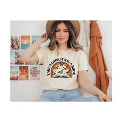 teacher shirt take a look its in a book retro teacher shirt teacher appreciation read more books new teacher gift vintag