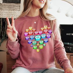 comfort colors tee, bird sweatshirt, owl lover shirt, heart sweater, cute owl shirt, animal lover sweater, owl love gift