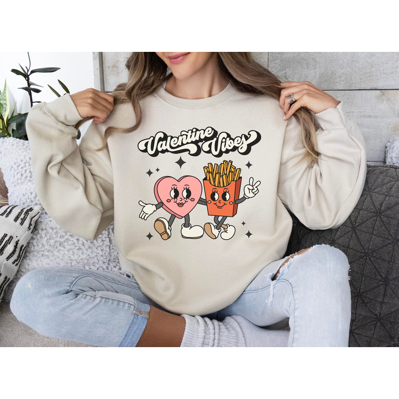 Retro Valentine Vibes Sweatshirt, Cute Valentines Day Heart Shirt, Funny Valentines Day Gift For Teacher, Valentine Day Tee Shirt Sweatshirt.jpg