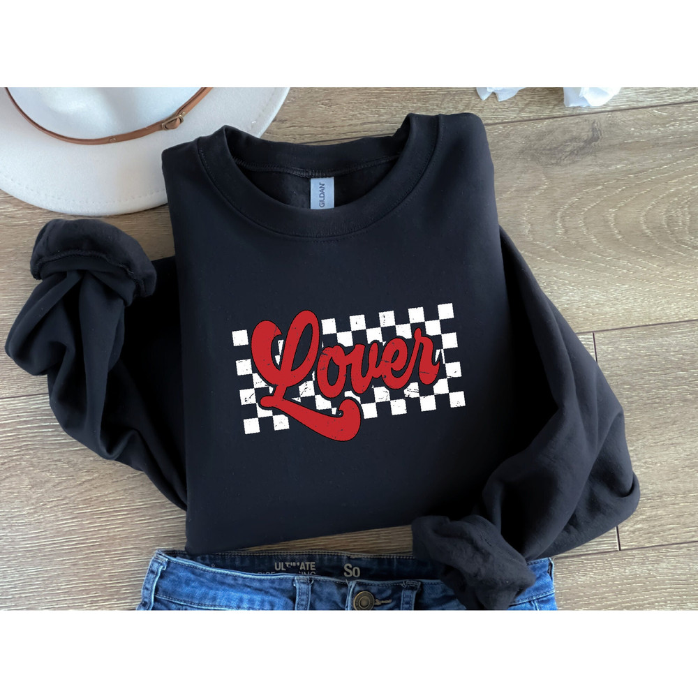 Retro Valentines Day Sweatsirt, Valentines Day Hoodie, Valentine Sweatshirt, Valentines Day Shirt, Valentine Vibes, 14th February.jpg