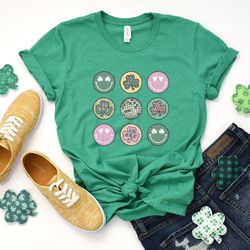 retro st patricks smiley clover disco t-shirt, happy go lucky irish, saint pattys day shirt, saint patricks day shirt, k