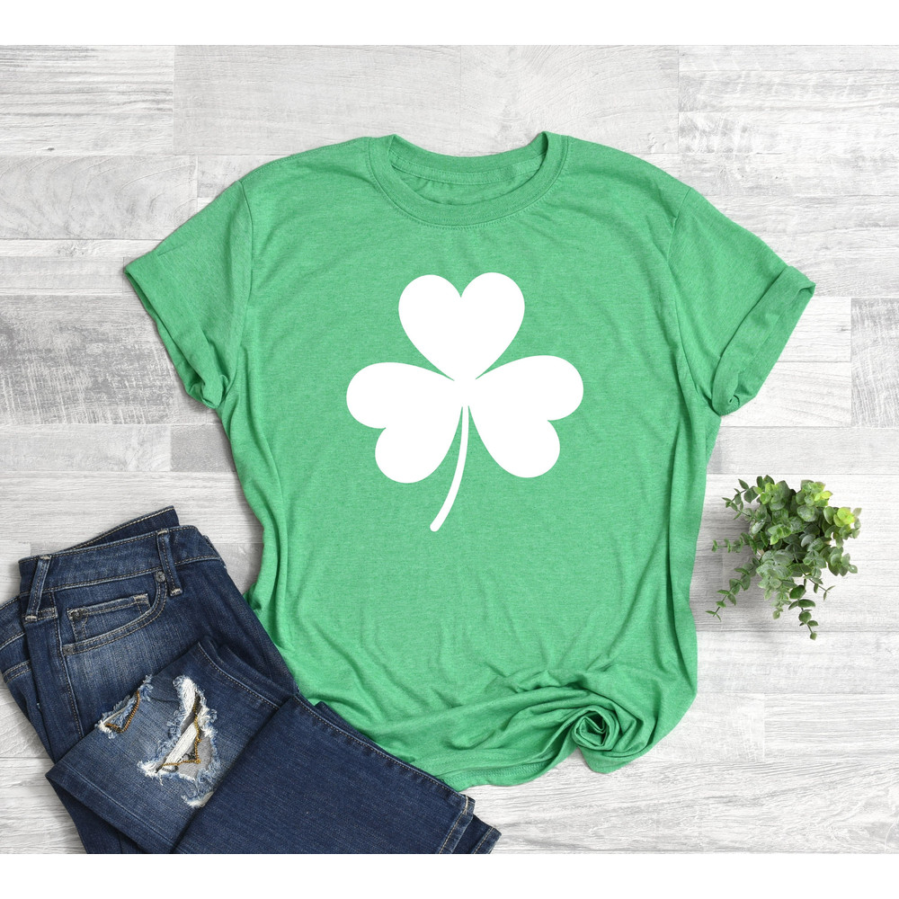 Womens st pattys shirt, shamrock tee, st patricks day shirt, womens st paddys, cute st pattys shirt, st pattys women.jpg