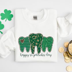 dentist st patricks day shirt,st patricks day shirt,shamrock lucky lips,four leaf clover,shamrock shirts,patricks day,ir