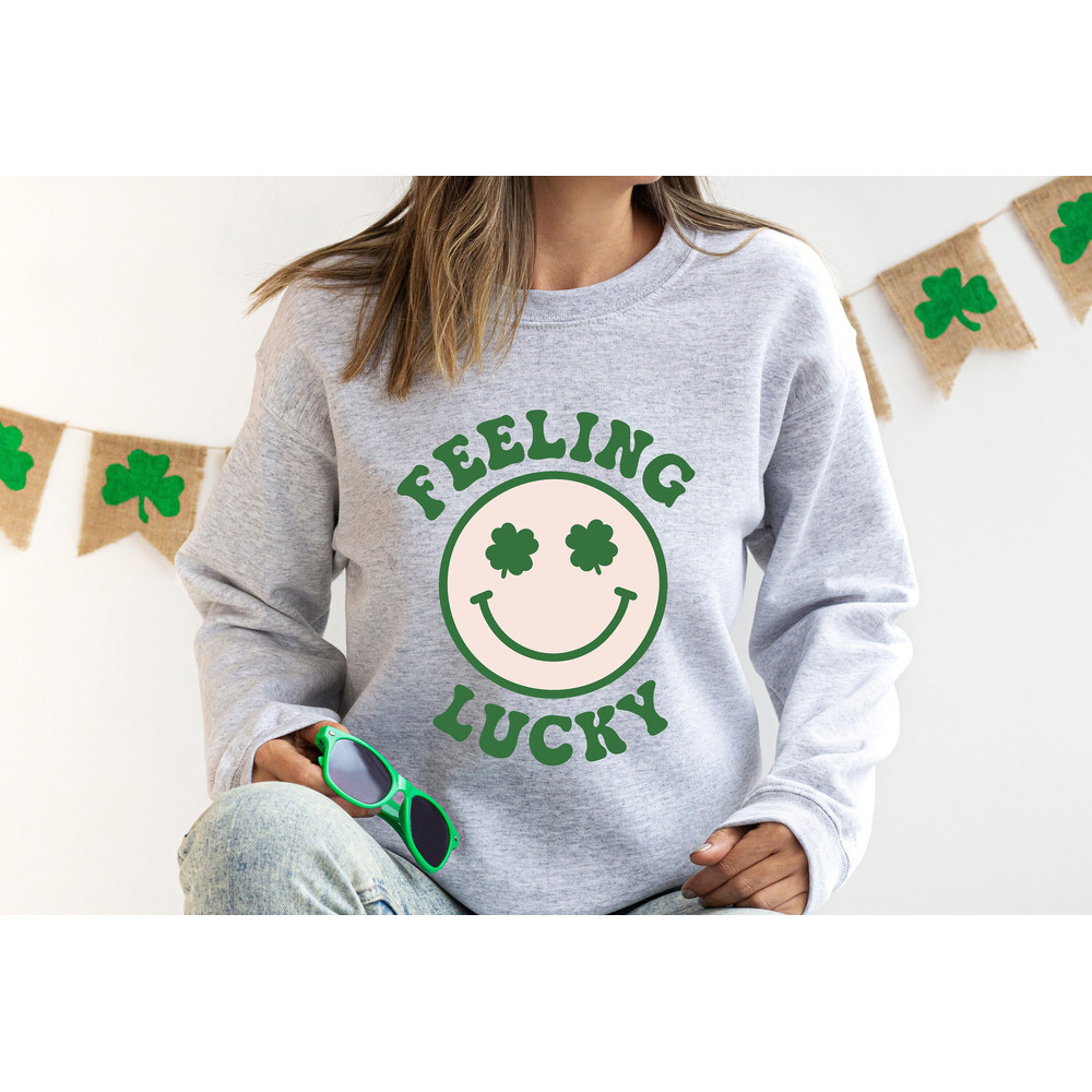Feeling Lucky Shirt, St Patrick's Day Shirt For Women, Feeling Lucky Tshirt, Retro Lucky Shirt, Saint Patrick's Day Shirts.jpg