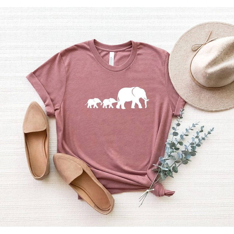 Mama Elephant Shirt, Mama And Baby T-Shirt, Funny Mom Shirt, Animal Lover Tee, Funny Mom Tee, Gift For Mom, Mothers Day Shirt, Elephants Tee.jpg