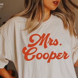 custom bride tee, mrs bride t-shirt, bridesmaids t-shirts, custom text, vintage inspired, couple t-shirt, marriage tshir