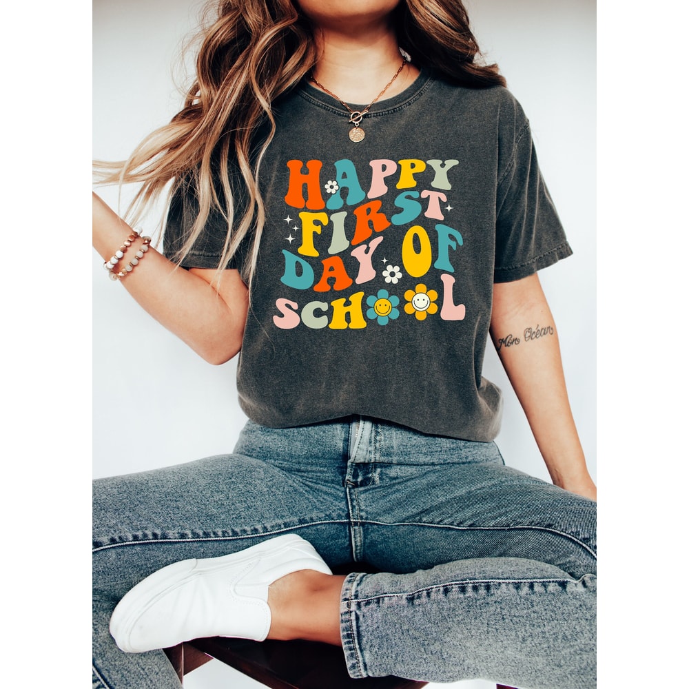 Retro Teacher Shirts, Back to School Teacher Shirt, First Day of School Shirt for Teachers, Back to School Shirt Teacher Gifts.jpg